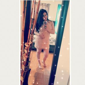 Meet your Posher, Daniela